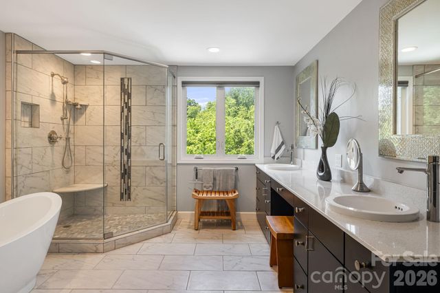 52 Edwin Place, Asheville, NC 28801