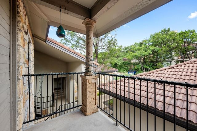 1000 Liberty Park DR 407, Austin, TX 78746