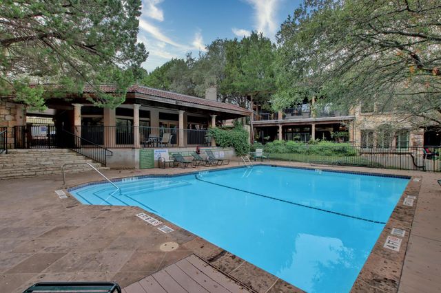 1000 Liberty Park DR 407, Austin, TX 78746