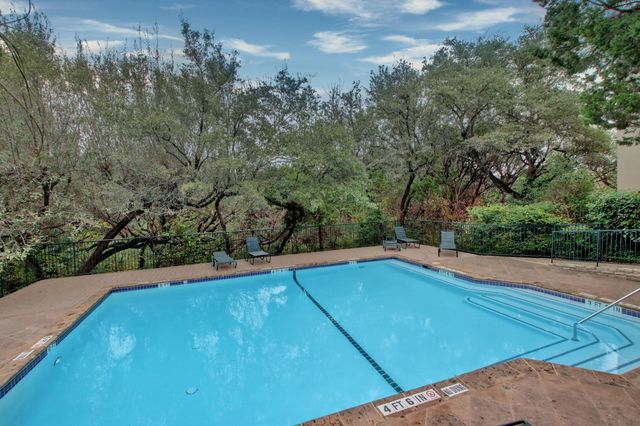 1000 Liberty Park DR 407, Austin, TX 78746