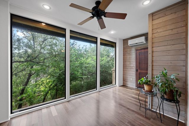 1000 Liberty Park DR 407, Austin, TX 78746