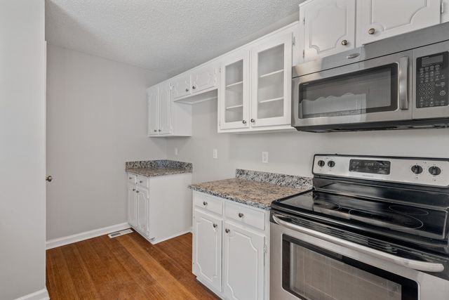 1617 Alsdale Rd, Mount Juliet, TN 37122