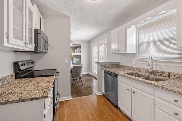 1617 Alsdale Rd, Mount Juliet, TN 37122