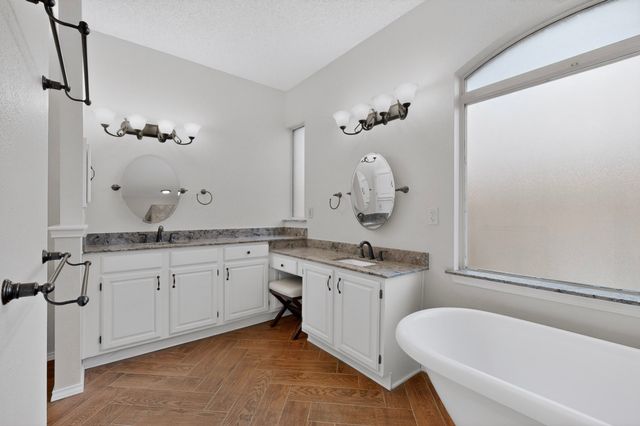 5821 Madison Drive, The Colony, TX 75056