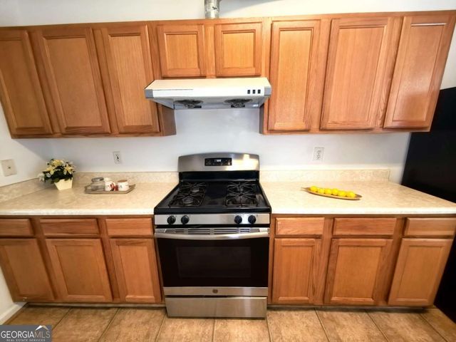 619 Kenridge Way, Suwanee, GA 30024