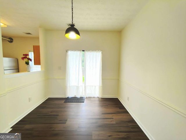 619 Kenridge Way, Suwanee, GA 30024