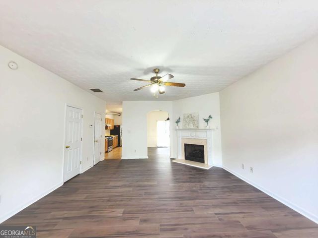 619 Kenridge Way, Suwanee, GA 30024