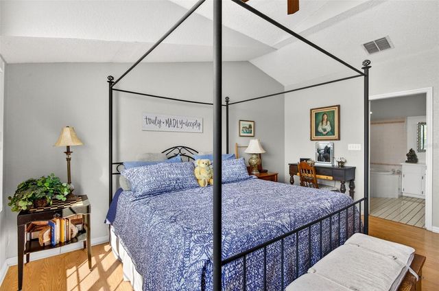 11722 CURRIE LANE F2, Largo, FL 33774