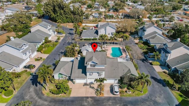 11722 CURRIE LANE F2, Largo, FL 33774