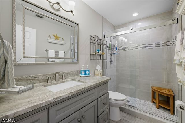 1203 N Brandywine CIR, Fort Myers, FL 33919