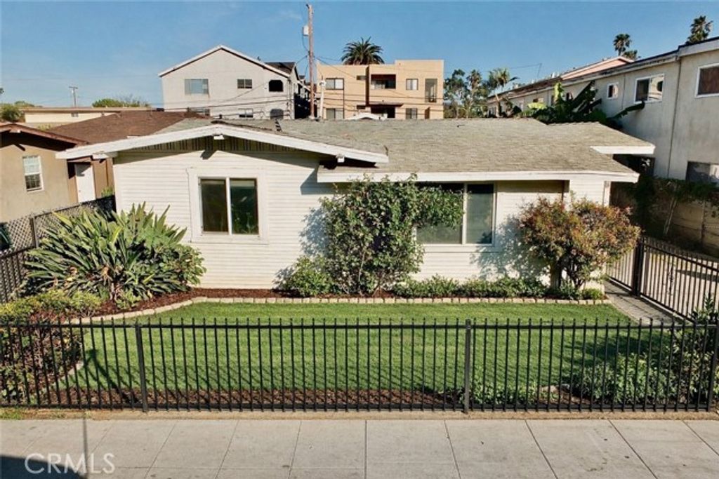 1058 Dawson, Long Beach, CA 90804