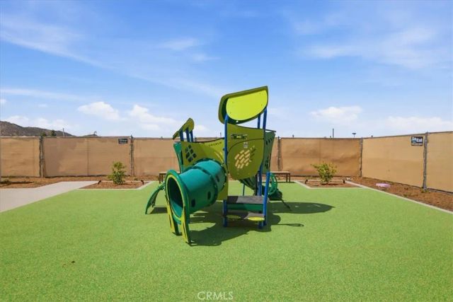 36135 Tessa Avenue 2002, Murrieta, CA 92563