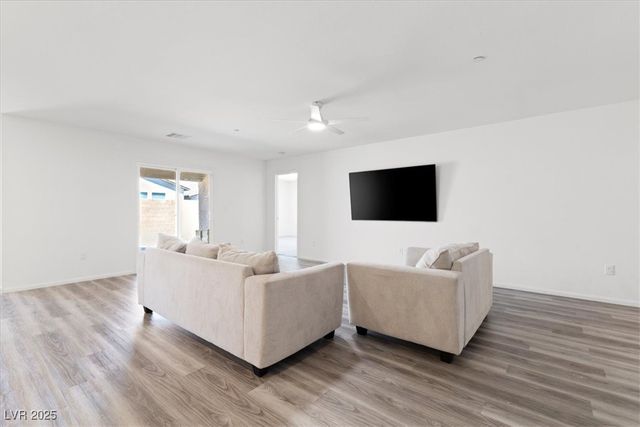 455 Desoto Falls Street, Indian Springs, NV 89018