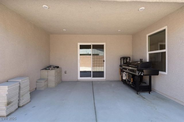 455 Desoto Falls Street, Indian Springs, NV 89018