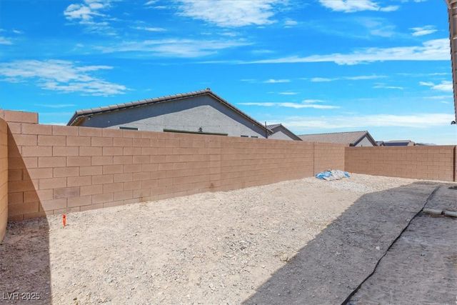 455 Desoto Falls Street, Indian Springs, NV 89018