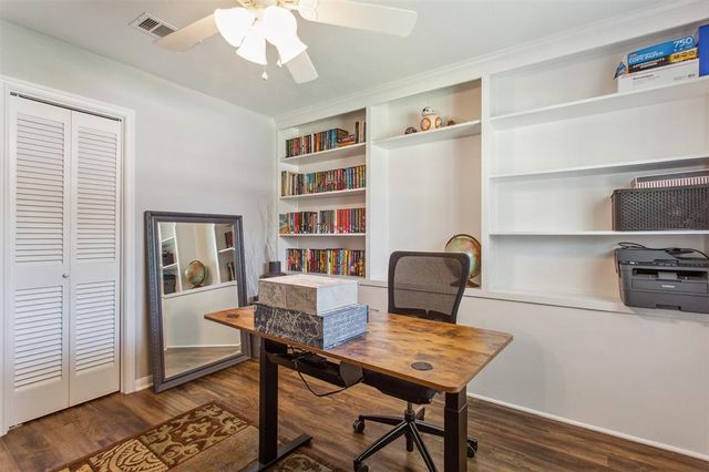 1819 Laurel Oaks Drive, Richmond, TX 77469