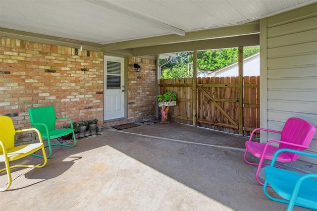 1819 Laurel Oaks Drive, Richmond, TX 77469