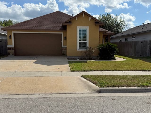 5805 Bella Di Giorno Dr, Corpus Christi, TX 78414