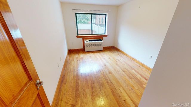 84-14 143rd Street 2E, Briarwood, NY 11435