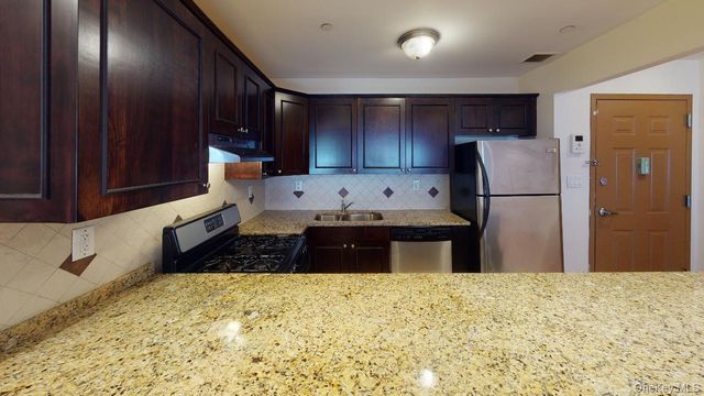 84-14 143rd Street 2E, Briarwood, NY 11435