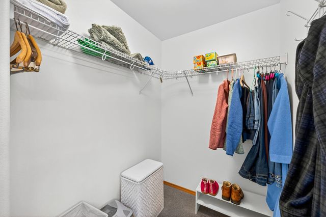 1925 S St Charles Rd, Spokane Valley, WA 99037