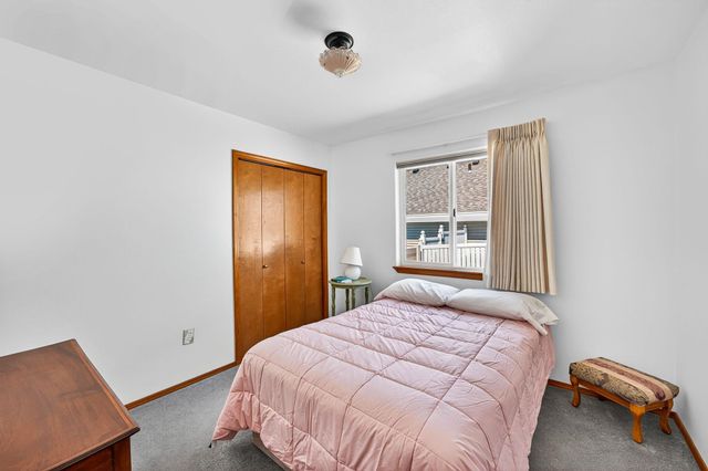 1925 S St Charles Rd, Spokane Valley, WA 99037