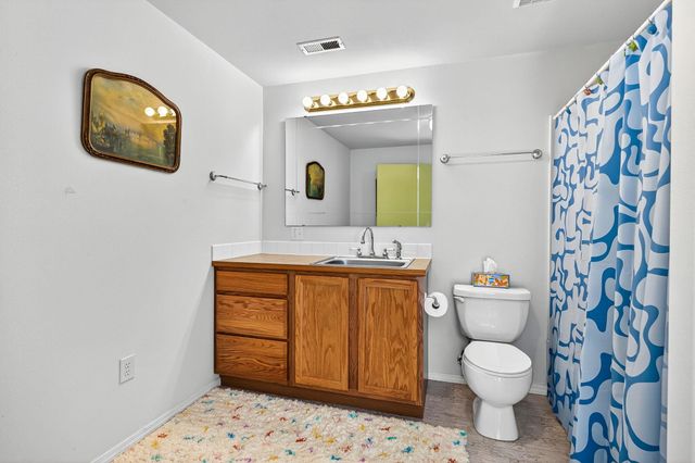 1925 S St Charles Rd, Spokane Valley, WA 99037