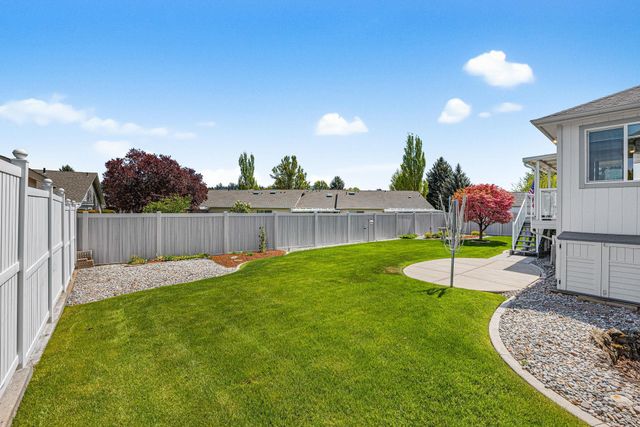 1925 S St Charles Rd, Spokane Valley, WA 99037