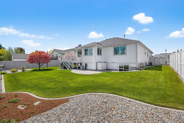 1925 S St Charles Rd, Spokane Valley, WA 99037