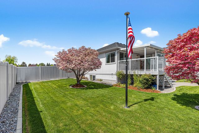 1925 S St Charles Rd, Spokane Valley, WA 99037