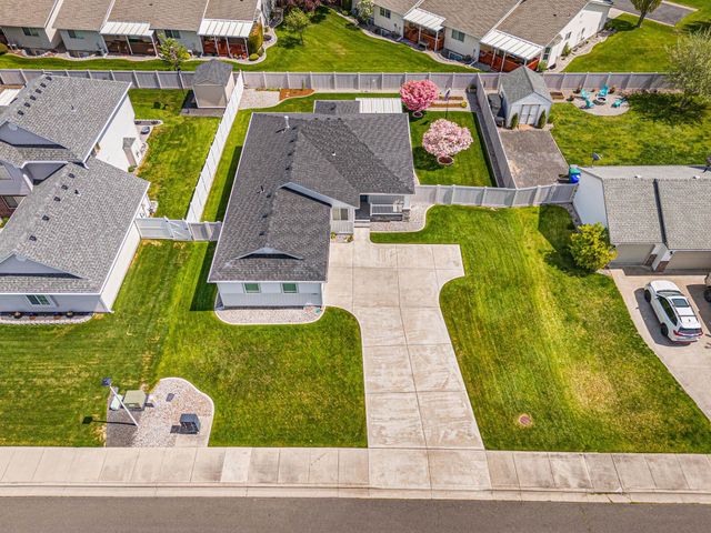 1925 S St Charles Rd, Spokane Valley, WA 99037