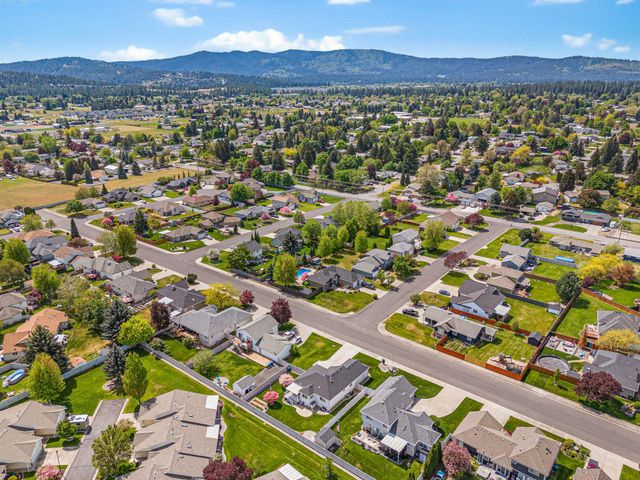 1925 S St Charles Rd, Spokane Valley, WA 99037