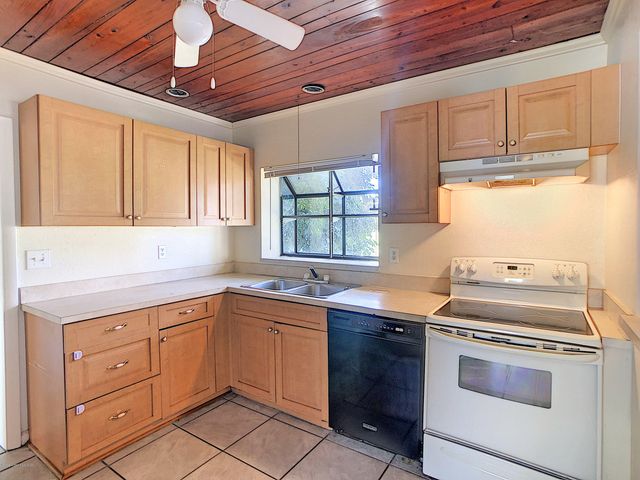 319 Lucerne Drive, Cocoa, FL 32922