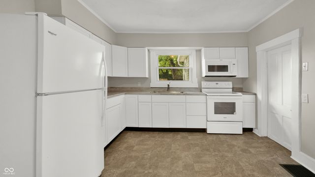 189 W Harrison Street, Martinsville, IN 46151