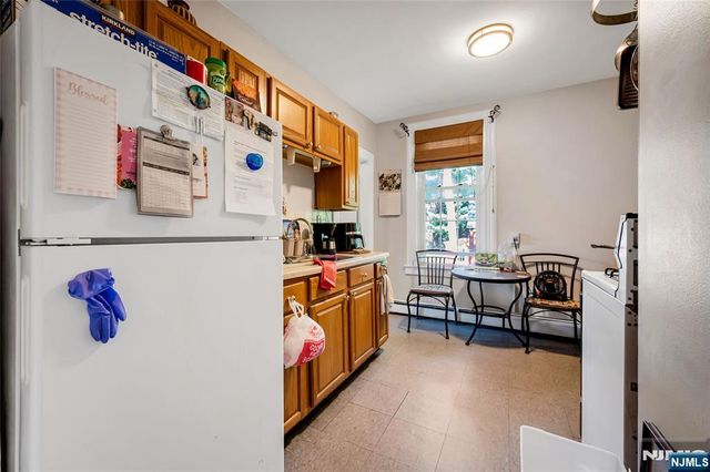 809 Park Avenue, River Edge, NJ 07661