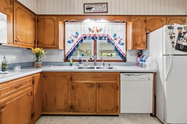 11512 W Highway 80, Nancy, KY 42544