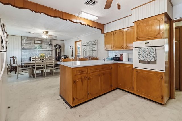 11512 W Highway 80, Nancy, KY 42544