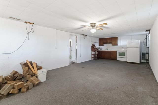 11512 W Highway 80, Nancy, KY 42544