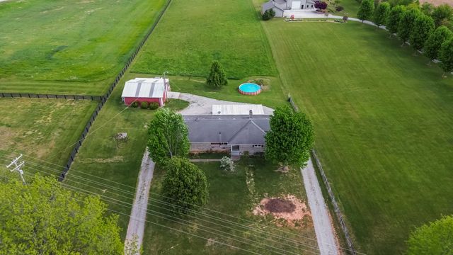11512 W Highway 80, Nancy, KY 42544