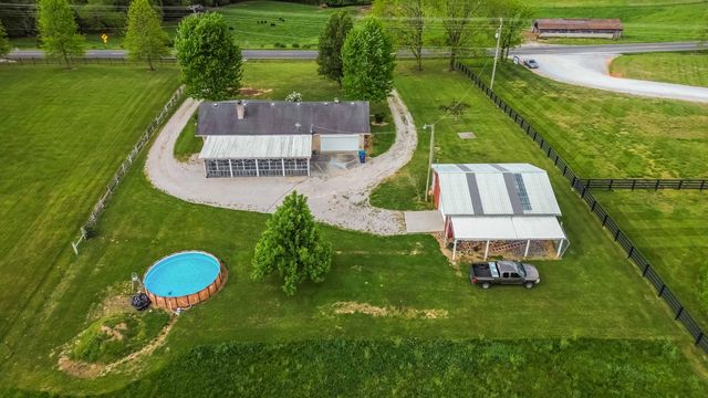 11512 W Highway 80, Nancy, KY 42544