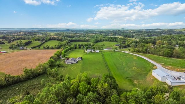11512 W Highway 80, Nancy, KY 42544