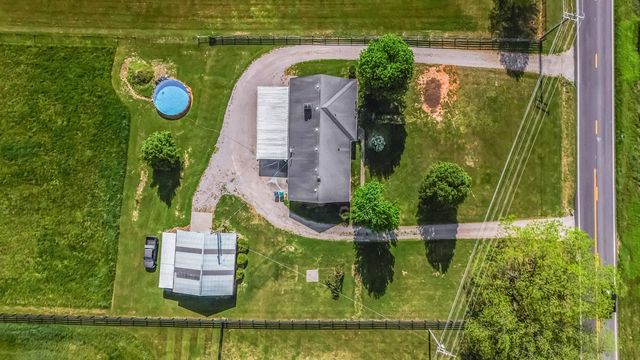 11512 W Highway 80, Nancy, KY 42544