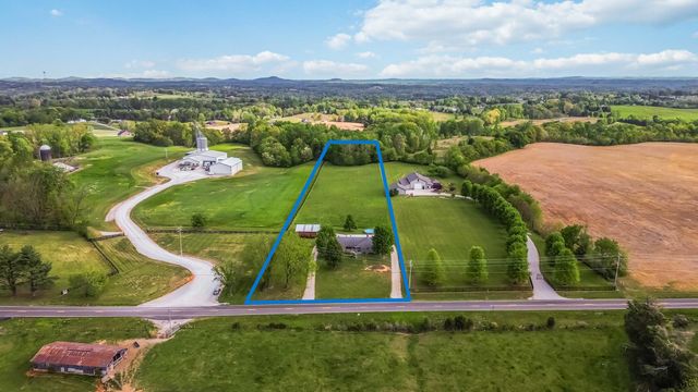 11512 W Highway 80, Nancy, KY 42544