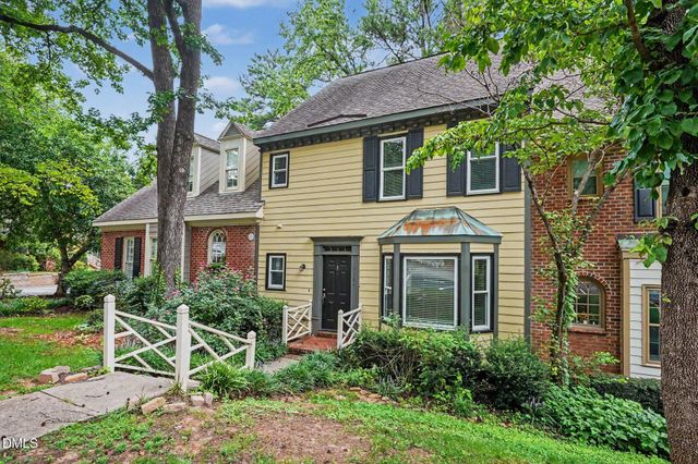 1304 Hampshire Court, Raleigh, NC 27612