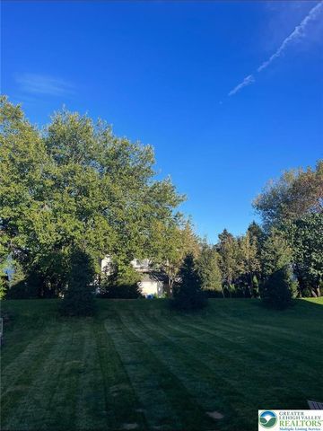 2115 Huntington Lane, Easton, PA 18040