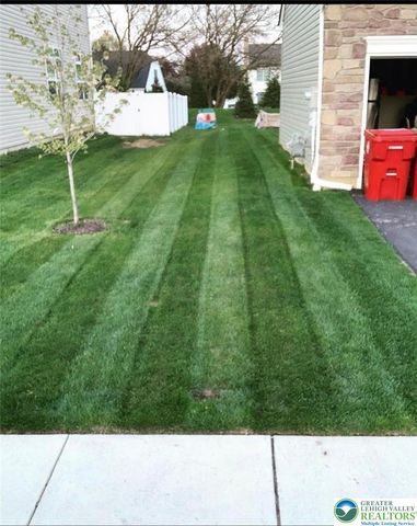 2115 Huntington Lane, Easton, PA 18040