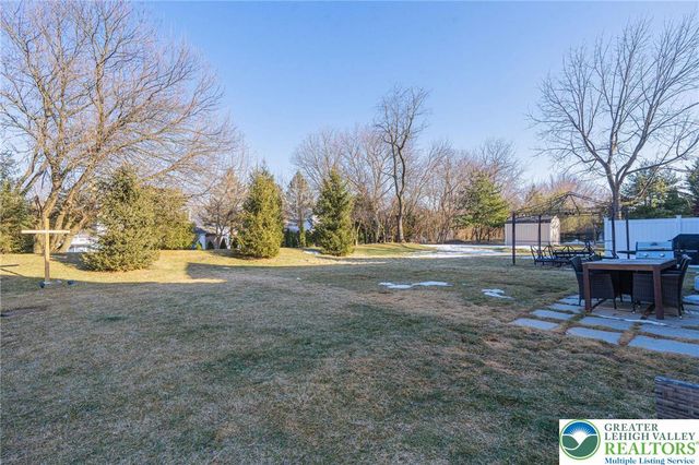 2115 Huntington Lane, Easton, PA 18040