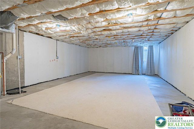 2115 Huntington Lane, Easton, PA 18040