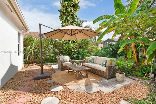 523 Stonemont Drive, Weston, FL 33326