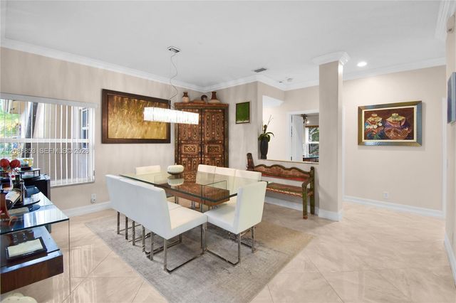 523 Stonemont Drive, Weston, FL 33326